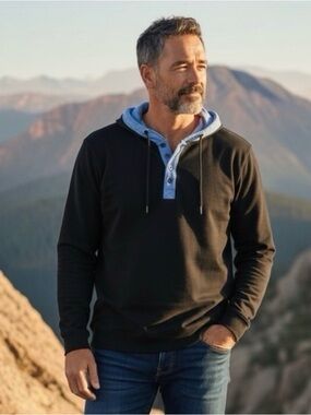 True Rock Hooded Pullover